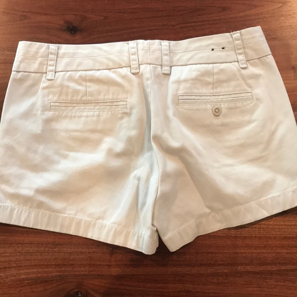 Shorts - Picture 2 of 3